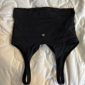 Lulu lemon sports bra light support